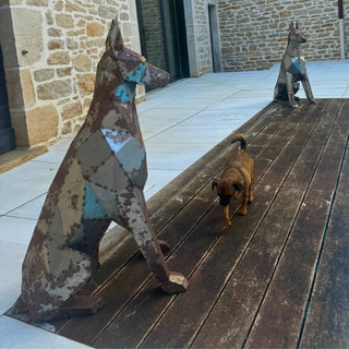 Dobermann en métal – Sculpture style origami low poly