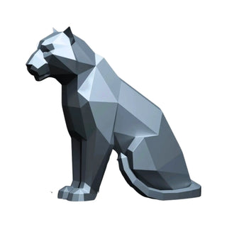 Tigre assis en métal, sculpture d'art métallique fabriquée par Cyril Maire